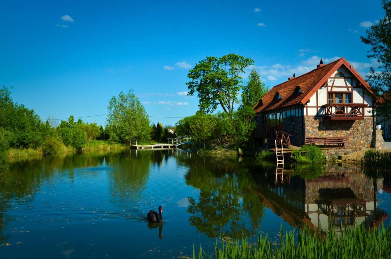 Villa Dom Na Wodzie Mazury Dzwierzuty Exterior foto